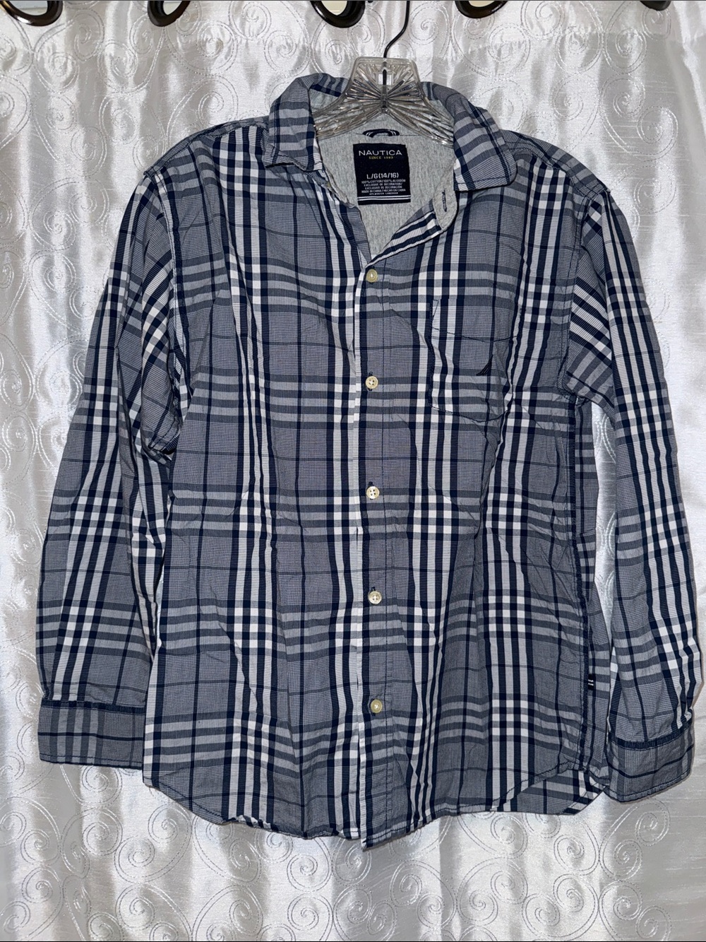 Nautica Gray and Navy Plaid Long-Sleeve Button-Down Shirt Women’s Size L 🔥 G11